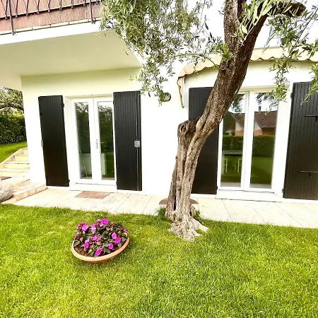 Guest Martilla Luxury & Garden * Garda (Verona)