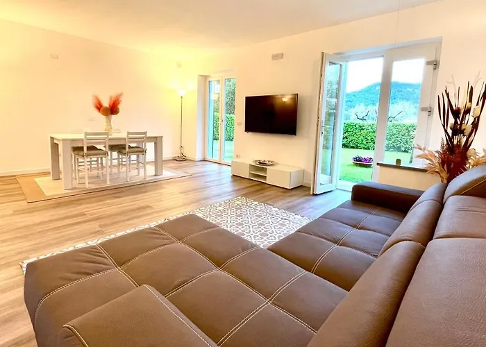 Guest Martilla Luxury&garden Garda (Verona)