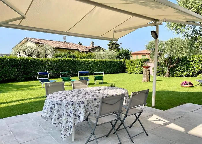 Guest Martilla Luxury&garden Lägenhet Garda (Verona)